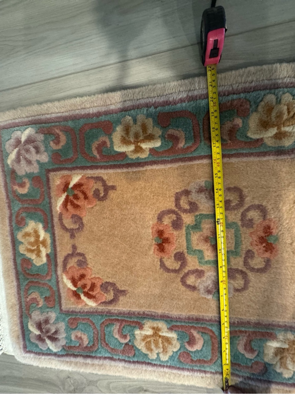SOLD! - Trans‑Ocean Hand‑Carved Wool Accent Rug | 2x3 | Floral Border | Vintage - Picture 11 of 12